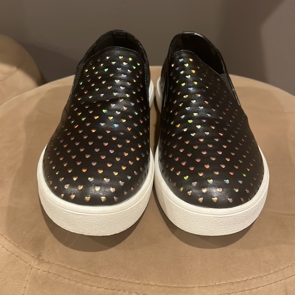 Michael Kors slip ons - Picture 2 of 4